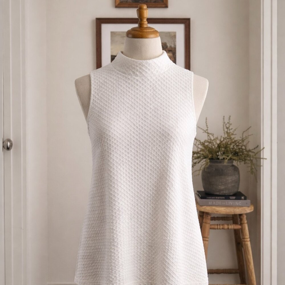 Eri + Ali Anthropologie XL Ladies Waffle Textured Knit Sleeveless Top Cream